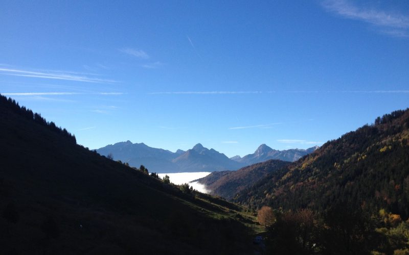 happy-women-mountains-montagne-femmes