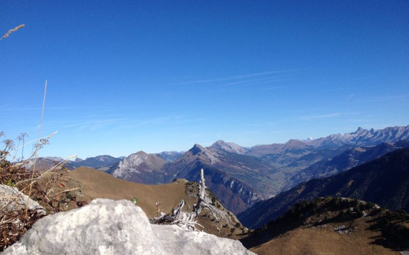 happy-women-mountains-montagne-femmes