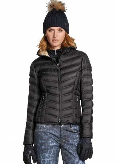 happy-women-mountain-femme-veste-ski-montagne-style