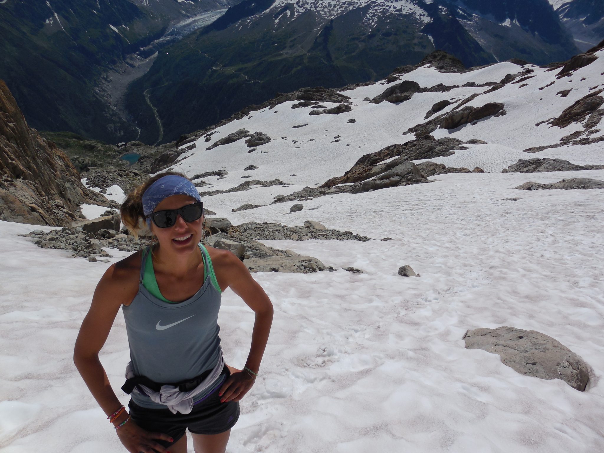 happy-women-mountains-femme-montagne-skieuse-randonnée -alpinisme-grimpe-escalade