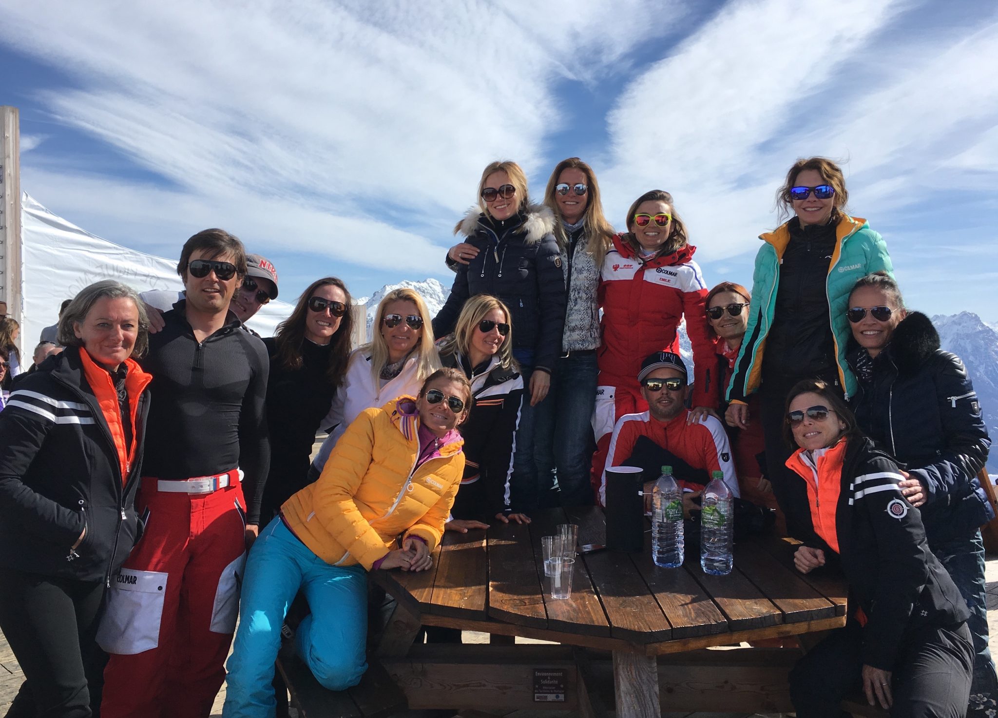 groupe-skieuses-journée-femme