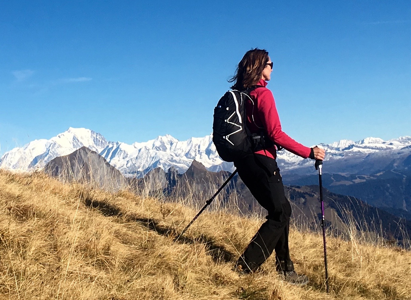 conseils-equipement-materiel-sac_a_dos-essentiel-randonnee-montagne-snowflike