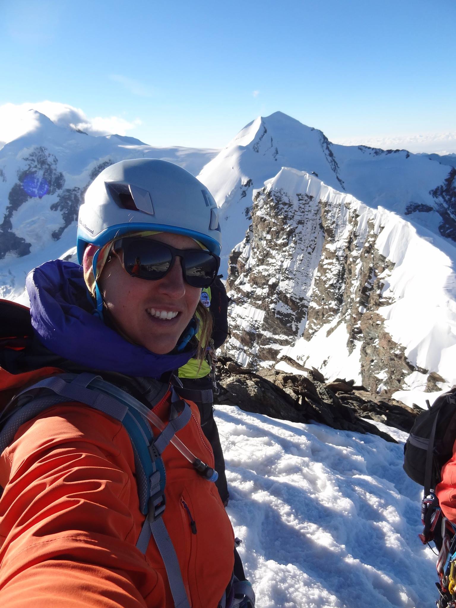 femmes-montagne-athlète-encadrement-stages-féminins-formation-guide-escalade-cascade-de-glace-guide-haute-montagne