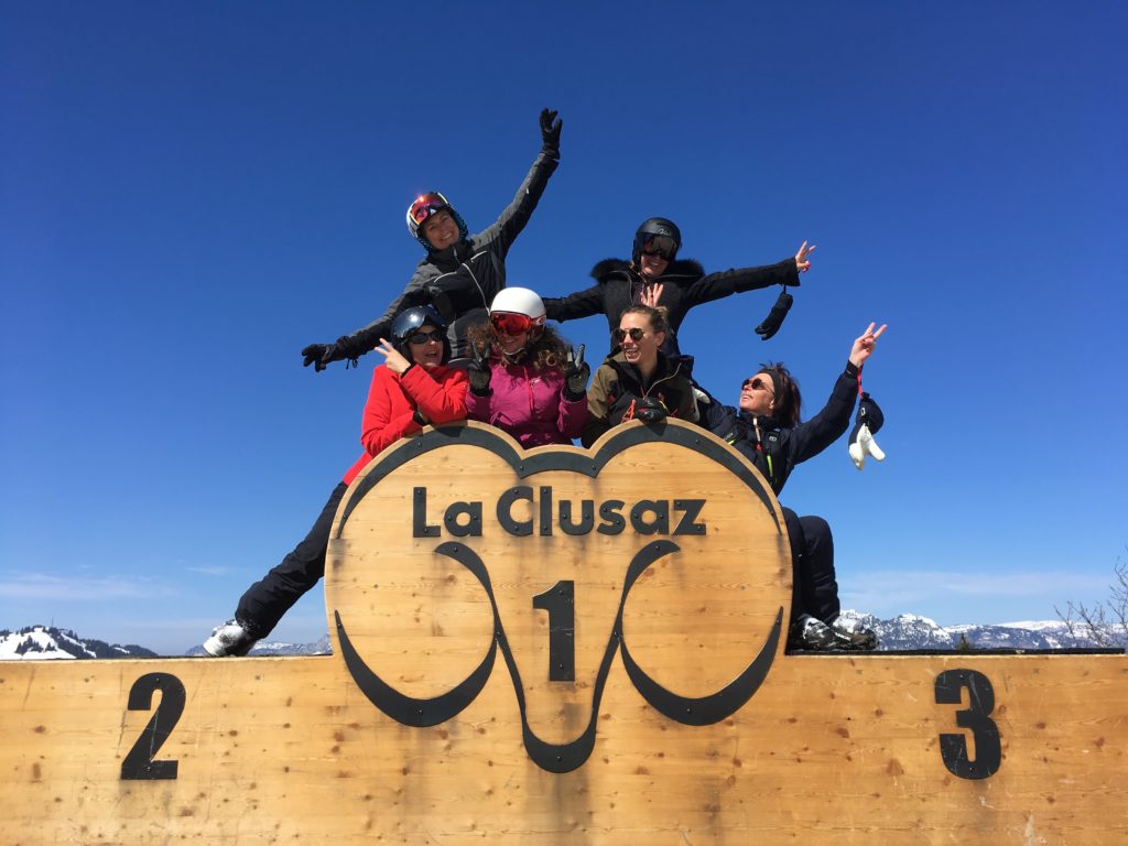 Cours de ski 100% femmes du samedi à La Clusaz avec Fanny CASPAR de l'ESF.