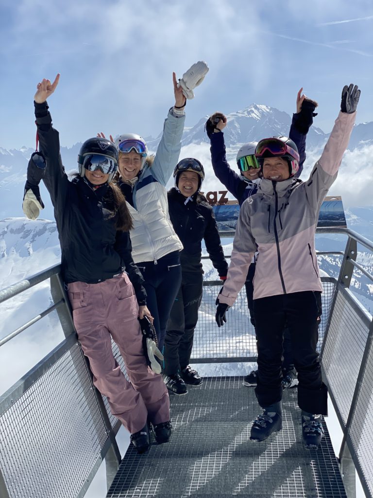 Cours de ski 100% femmes à La Clusaz.