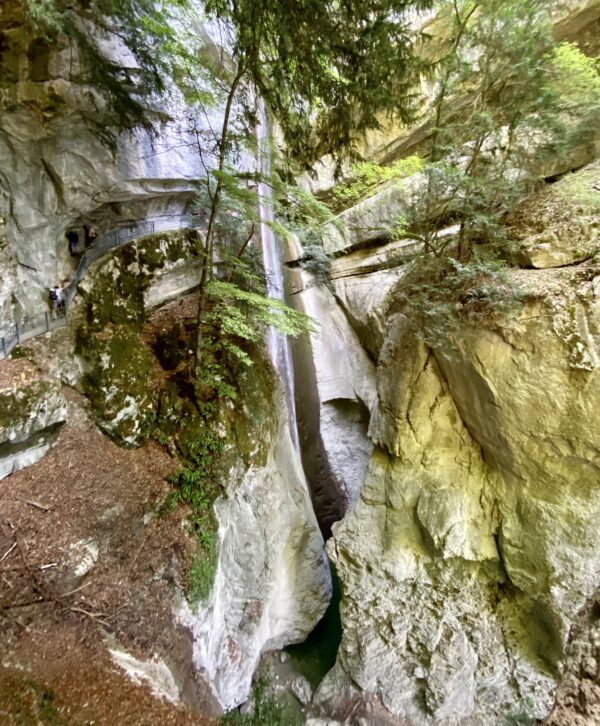 Cascade d'Angon.